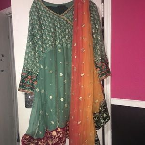 Green shalwar kameez